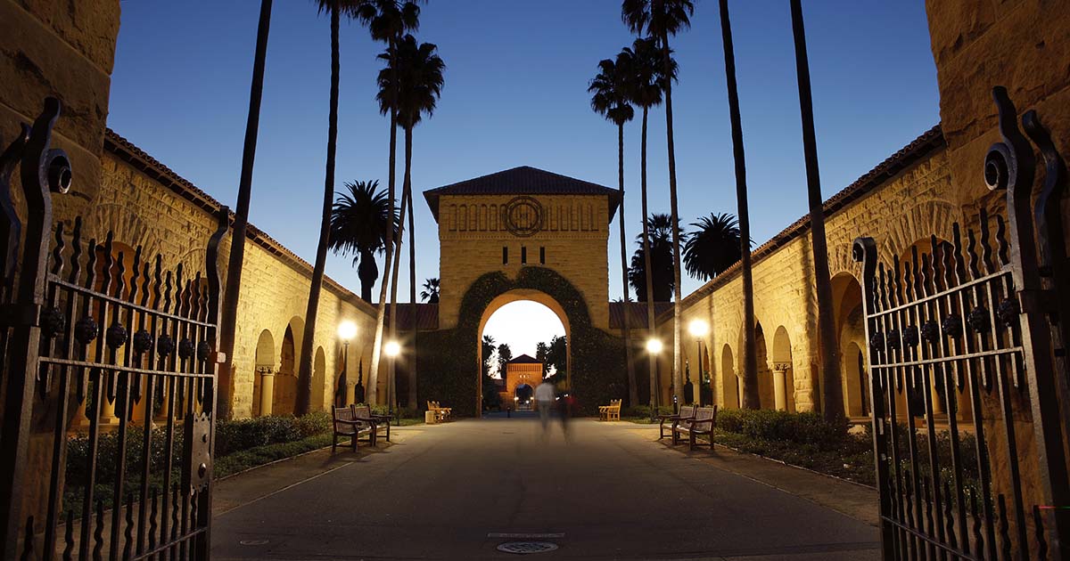 Knight-Hennessy Scholars Program View of the east entrance to the Main Quad at nighttest (Photo Credit: University Website) - Knight-Hennessy