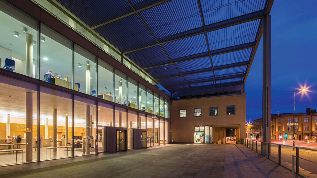 Saïd Business School, University of Oxford (Skoll MBA Scholarship)